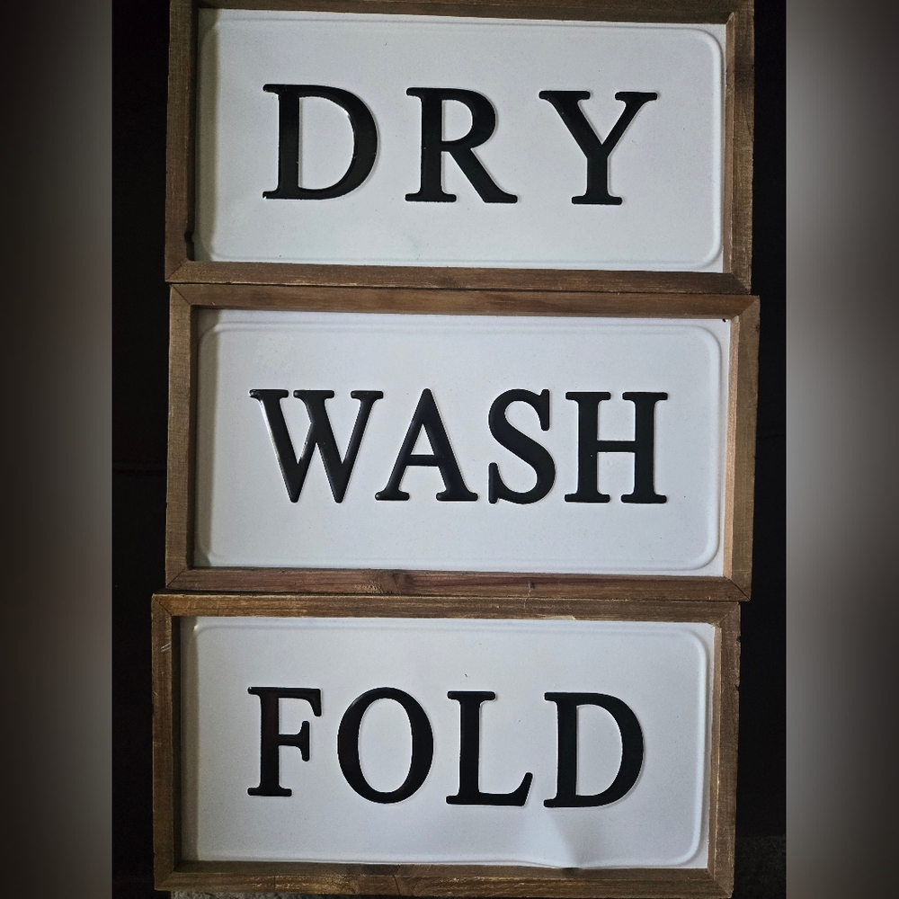 Laundry decor 3  piece set